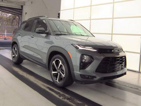 Used 2022 Chevrolet TrailBlazer RS image 4