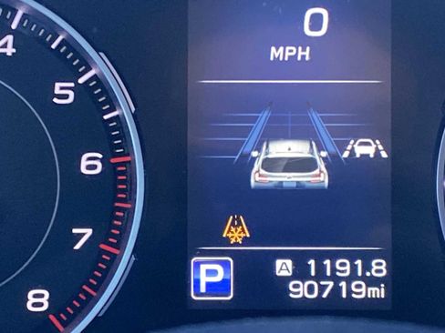 Used 2019 Subaru Ascent Touring w/ Popular Package #3 image 29