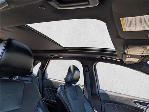 Used 2019 Ford Edge ST w/ Equipment Group 401A AWD/4WD image 20