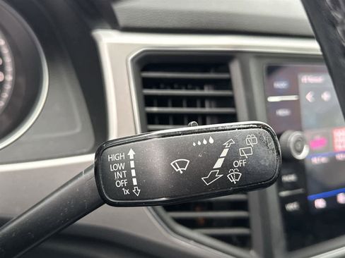 Used 2018 Volkswagen Atlas SE image 21