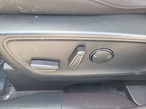 Used 2023 Ford Escape Active FWD image 21