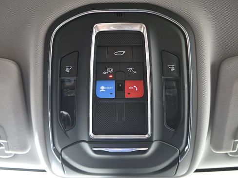 Used 2021 Jeep Grand Cherokee L Limited AWD/4WD image 33