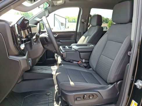 Certified 2023 Chevrolet Silverado 1500 LT w/ Protection Package AWD/4WD image 11