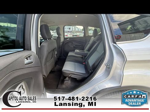 Used 2018 Ford Escape SE w/ SE Sync 3 Package AWD/4WD image 14