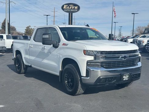 Used 2020 Chevrolet Silverado 1500 LT w/ Convenience Package image 2