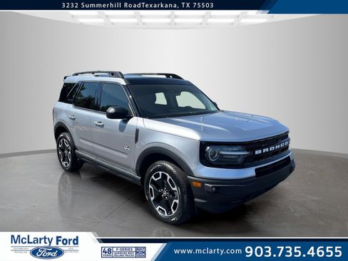 Used 2023 Ford Bronco Sport Outer Banks w/ Tech Package AWD/4WD image 1