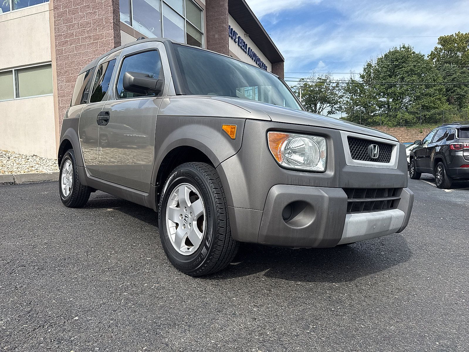 Used 2004 Honda Element EX image 15