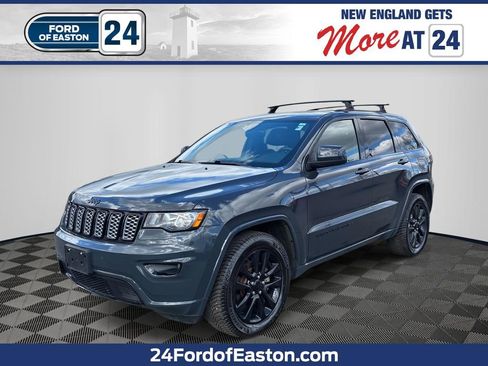 Used 2018 Jeep Grand Cherokee Altitude image 1