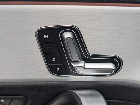 Used 2025 Mercedes-Benz CLA 250 4MATIC image 19