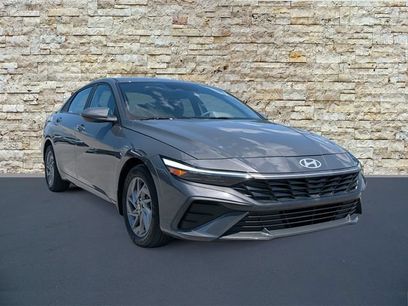 Used 2024 Hyundai Elantra SEL