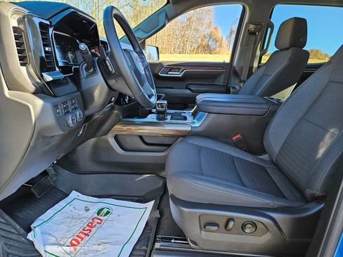 Used 2023 Chevrolet Silverado 1500 RST w/ Z71 Off-Road Package image 8