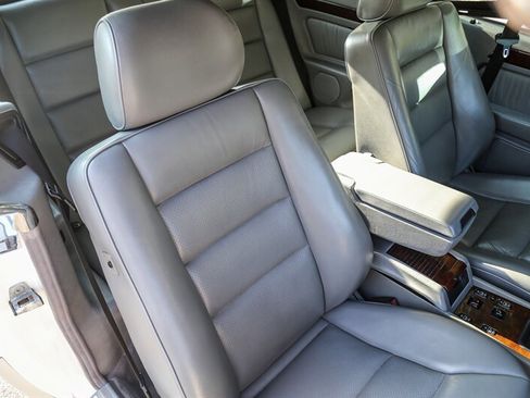 Used 1995 Mercedes-Benz E 320 Convertible image 56