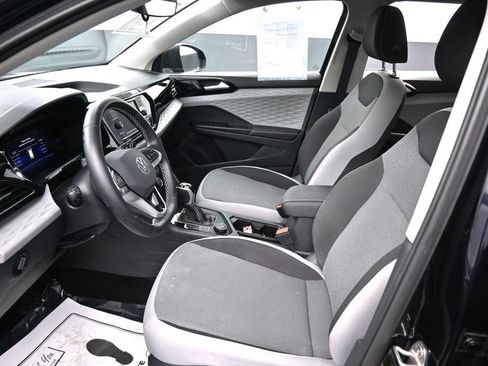 Used 2024 Volkswagen Taos S AWD/4WD image 14