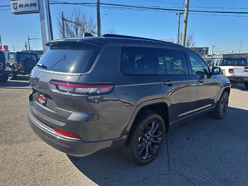 New 2026 Jeep Grand Cherokee L Limited AWD/4WD image 3