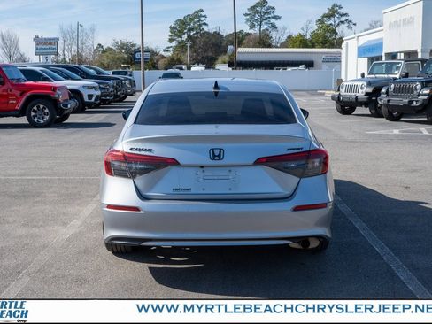 Used 2022 Honda Civic Sport image 5