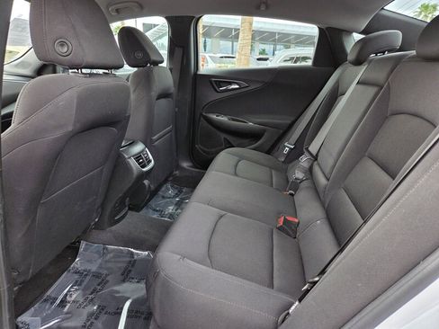 Used 2023 Chevrolet Malibu LT FWD image 14