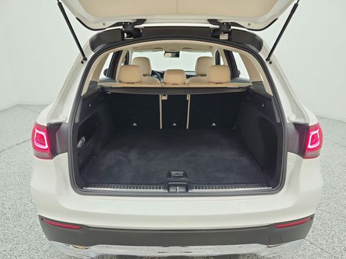 Certified 2022 Mercedes-Benz GLC 300 image 18