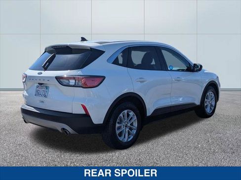 Used 2022 Ford Escape SE FWD image 5