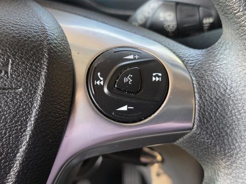 Used 2022 Ford Transit Connect XLT FWD image 28