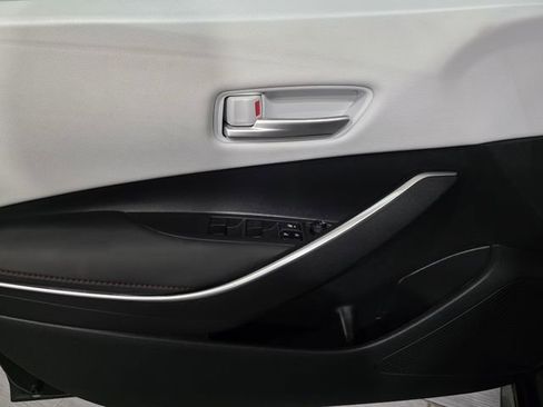 Used 2024 Toyota Corolla SE FWD image 10