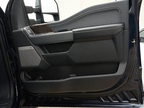 Used 2024 Ford F250 Lariat w/ Chrome Package image 16