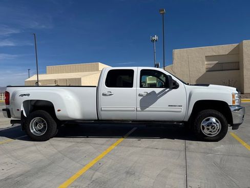 Used 2013 Chevrolet Silverado 3500 LTZ w/ LTZ Plus Package image 6