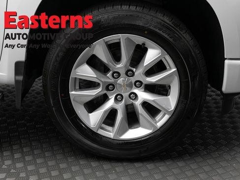 Used 2023 Chevrolet Silverado 1500 Custom RWD image 31