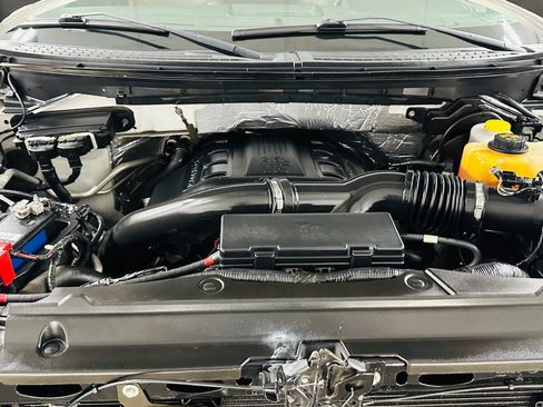 Used 2013 Ford F150 Platinum image 27