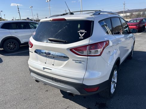 Used 2016 Ford Escape Titanium image 12
