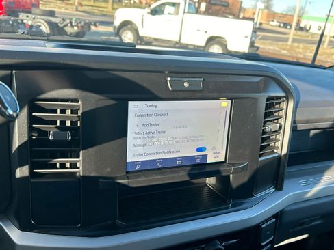 New 2026 Ford F350 XL image 31