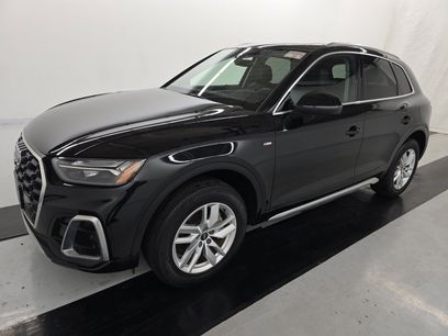Used 2023 Audi Q5 2.0T Premium w/ Convenience Package