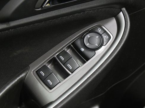 Used 2023 Chevrolet Malibu LT FWD image 4