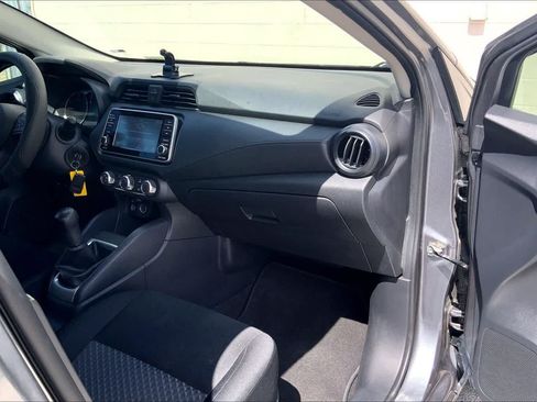 Used 2024 Nissan Versa S FWD image 23