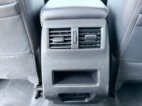 Used 2024 Mitsubishi Outlander SE FWD image 28