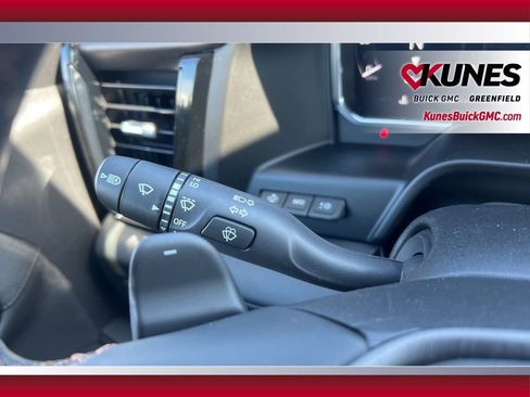 New 2026 GMC Sierra 1500 AT4 w/ AT4 Premium Package AWD/4WD image 17