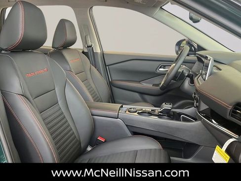 New 2026 Nissan Rogue SV image 7