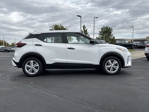 Certified 2023 Nissan Kicks S image 2