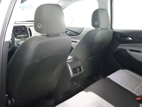Used 2024 Chevrolet Equinox LS AWD/4WD image 42