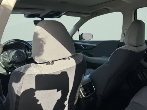 Used 2023 Subaru Outback Premium image 16