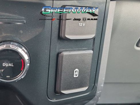 Used 2025 Ford F150 XLT w/ Equipment Group 301A Standard AWD/4WD image 18