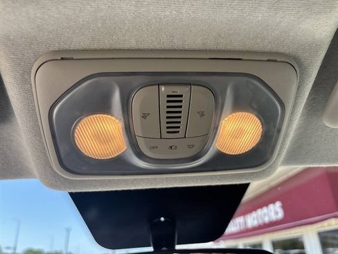 Used 2021 RAM ProMaster 2500 FWD image 7