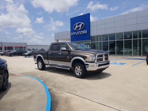 Used 2012 RAM 2500 Laramie w/ Protection Group AWD/4WD image 1