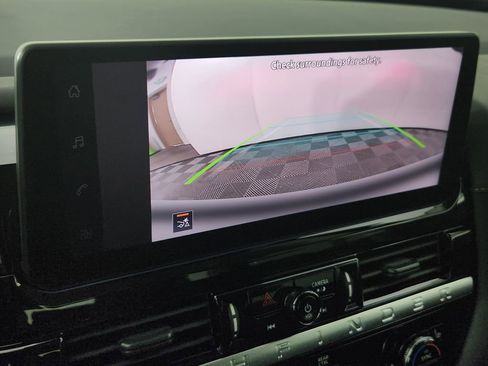 New 2026 Nissan Pathfinder SV image 23