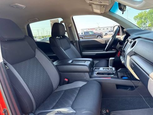 Used 2017 Toyota Tundra SR5 w/ TRD Off Road Package AWD/4WD image 13