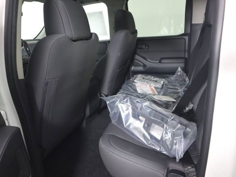 New 2026 Nissan Frontier S image 18