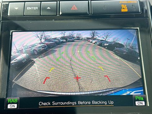 Used 2020 Subaru Ascent Limited w/ Technology Package image 17