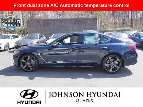 Used 2019 Genesis G70 2.0T Advanced w/ Sport Package RWD image 4