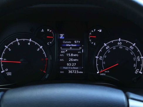 Used 2023 Toyota 4Runner SR5 Premium w/ Moonroof Package RWD image 18