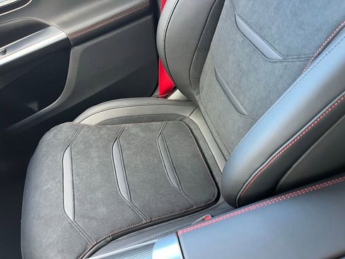 Used 2025 Mercedes-Benz GLC 43 AMG 4MATIC image 49