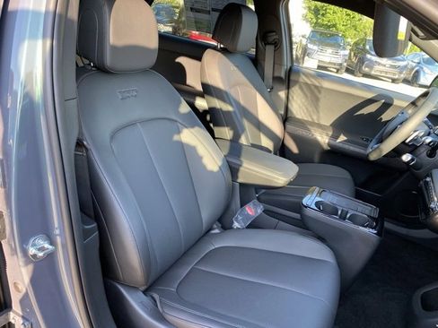 New 2025 Hyundai Ioniq 5 XRT image 28